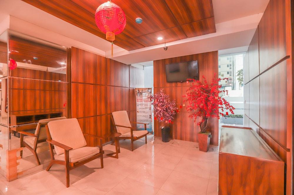 Flagship 210 Amethyst Kemayoran Giacarta Esterno foto