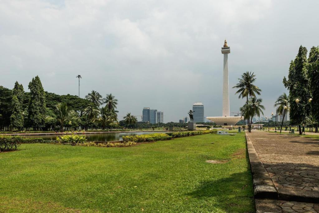 Flagship 210 Amethyst Kemayoran Giacarta Esterno foto