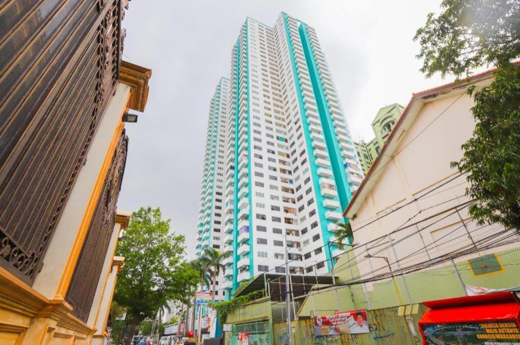 Flagship 210 Amethyst Kemayoran Giacarta Esterno foto