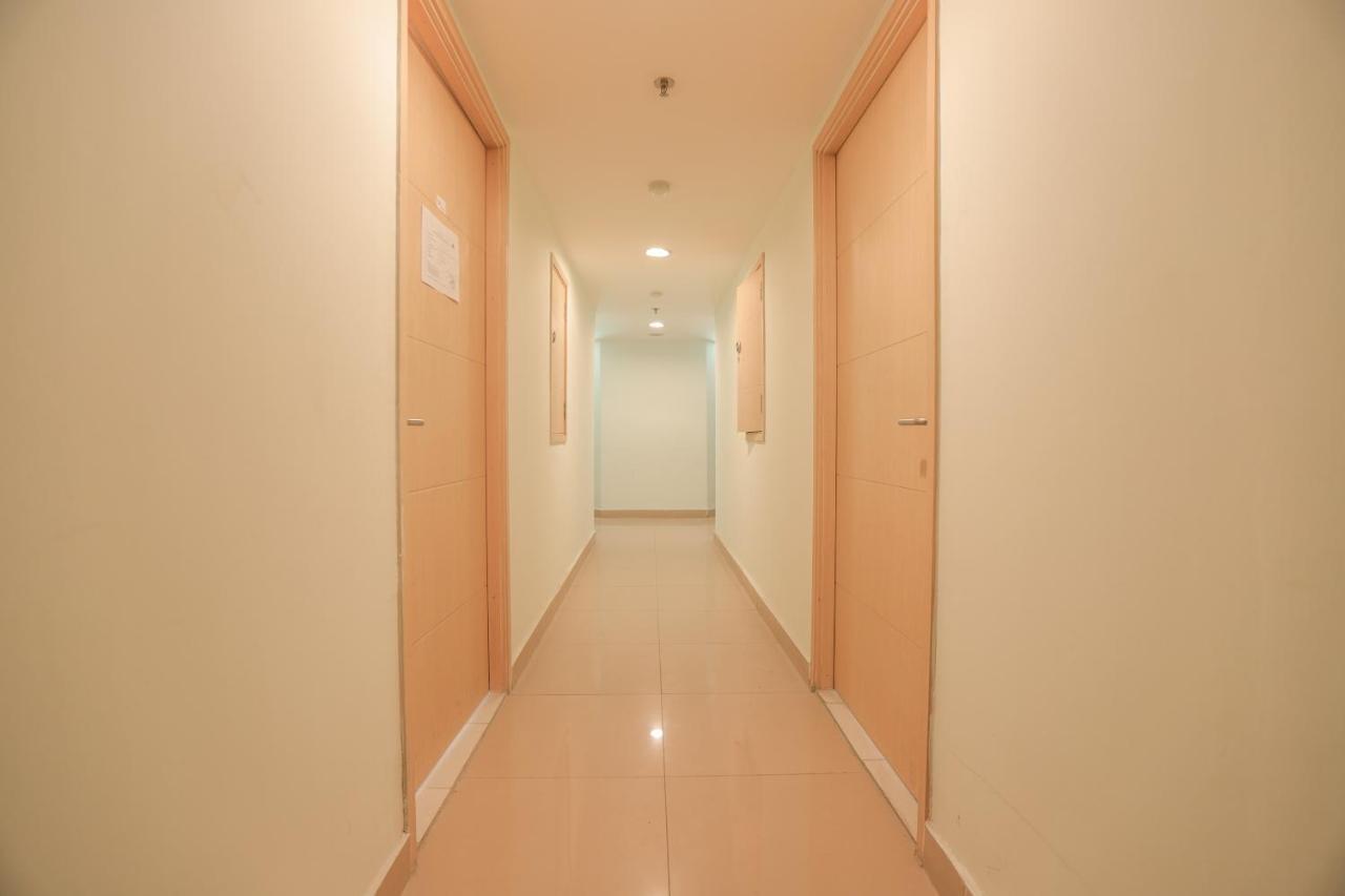 Flagship 210 Amethyst Kemayoran Giacarta Esterno foto